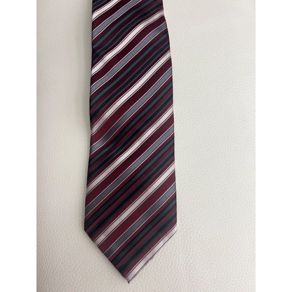 Covington Men’s Black Gray Silver Burgundy Stripe Necktie